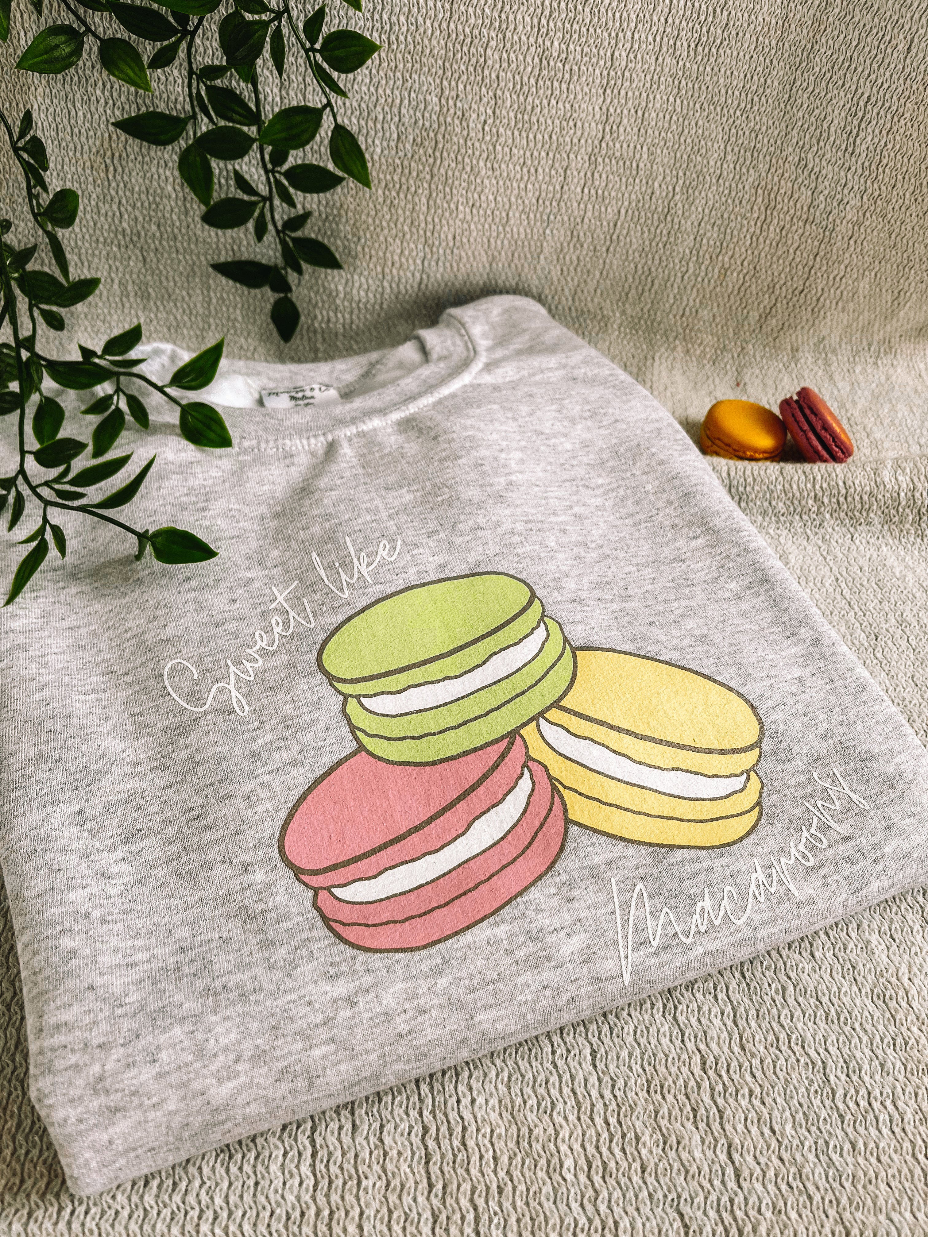 CREWNECK « SWEET LIKE MACAROONS »